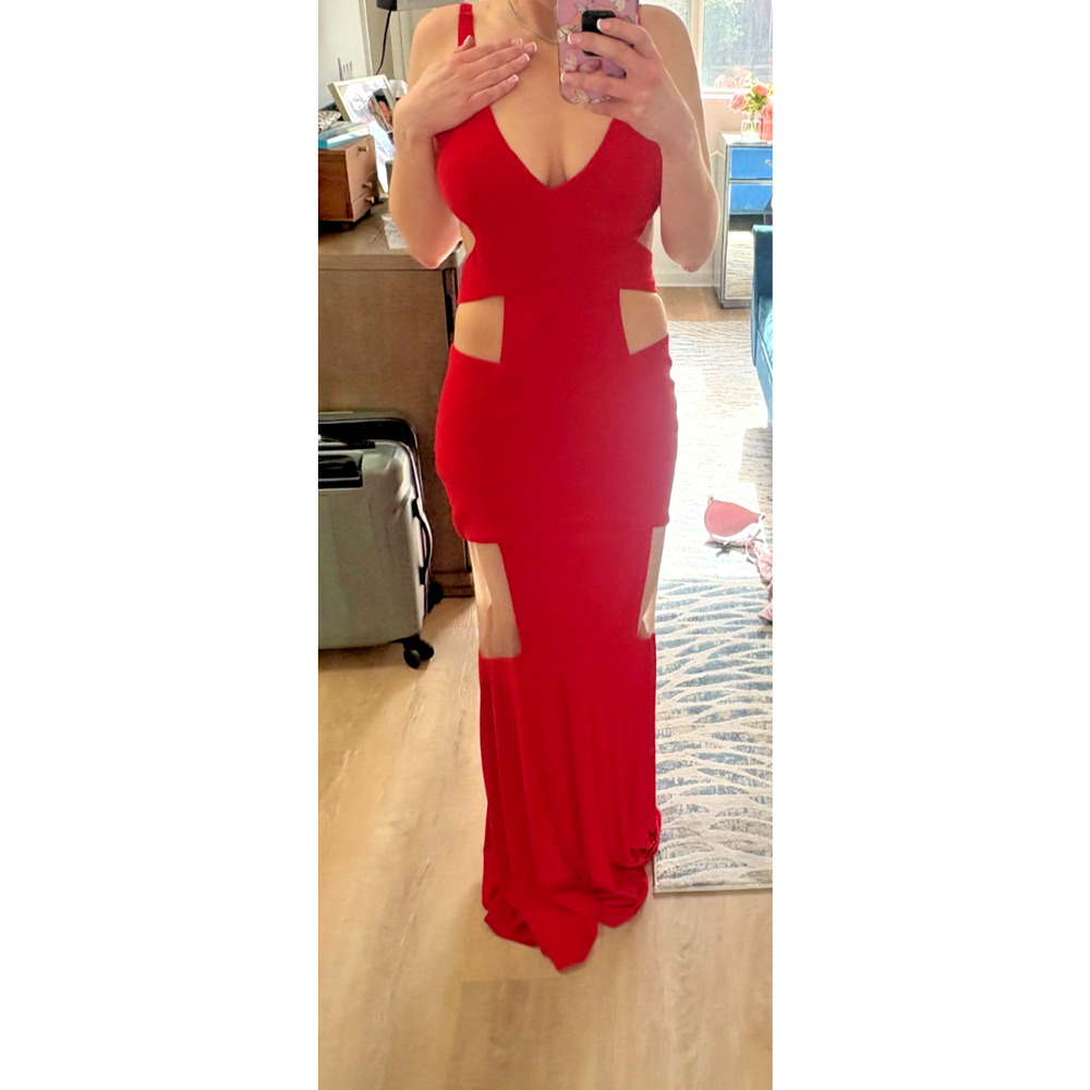 Terani Couture Red V-Neck Cutout Mermaid Gown Elegant Evening Dress 6 MSRP $799 - Picture 7 of 8